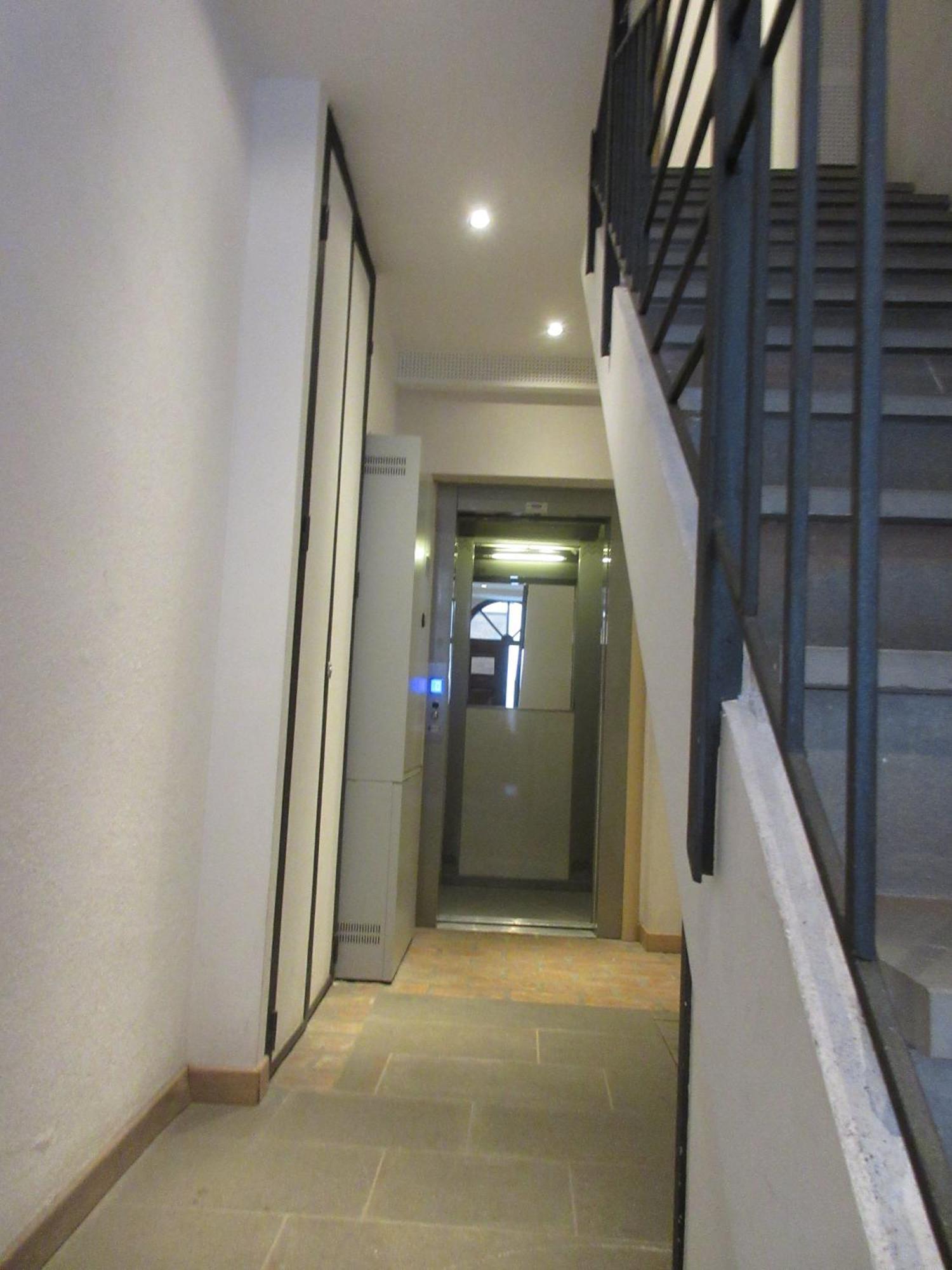 Aparthotel Torretta Eight Trieste Eksteriør billede